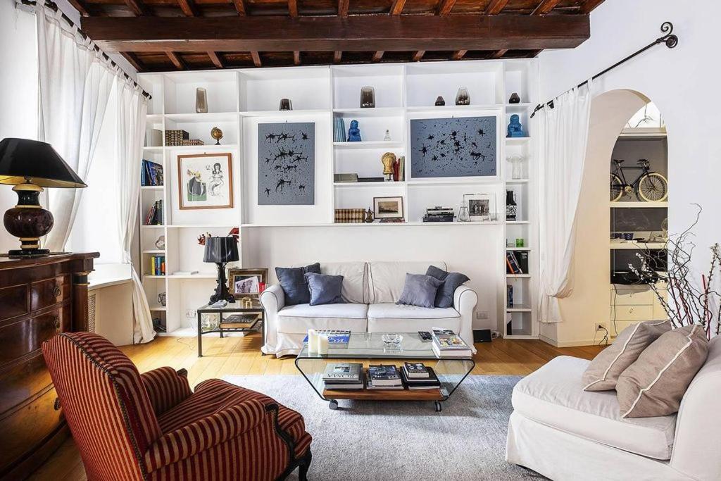 La Casa Degli Osti - Piazza Navona Roma