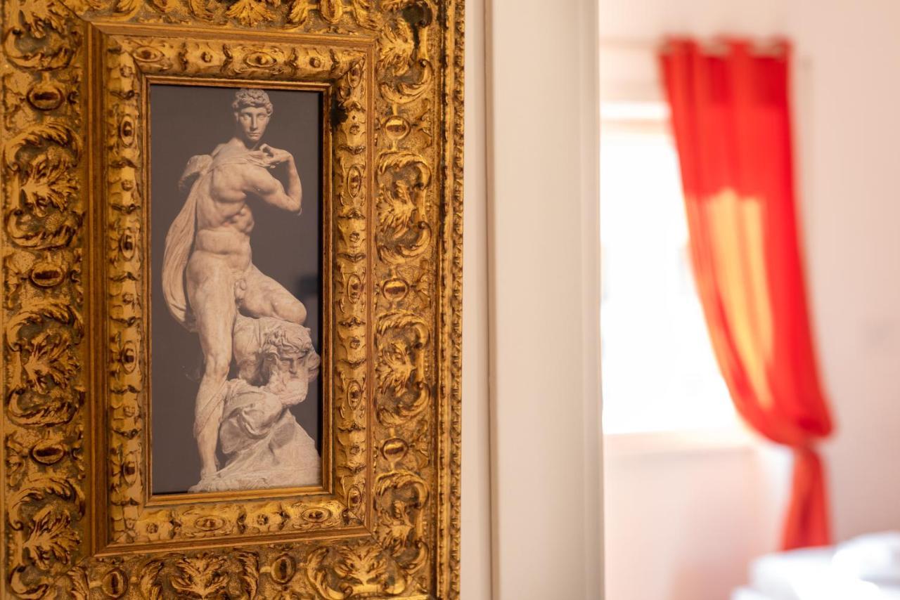 Aurelia Guest house