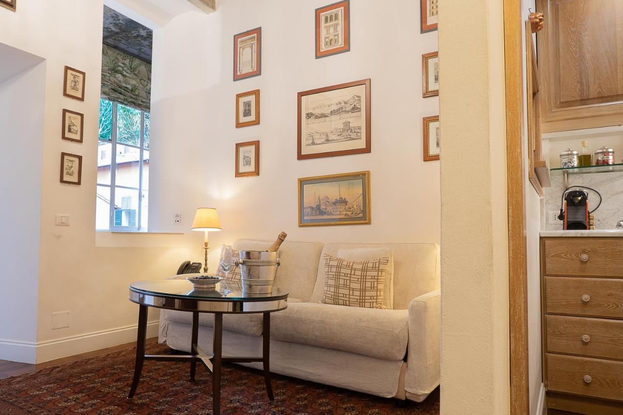 Aparthotel Babuino 79 Rome