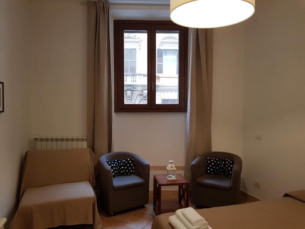 Guest house Gulliver's 2*