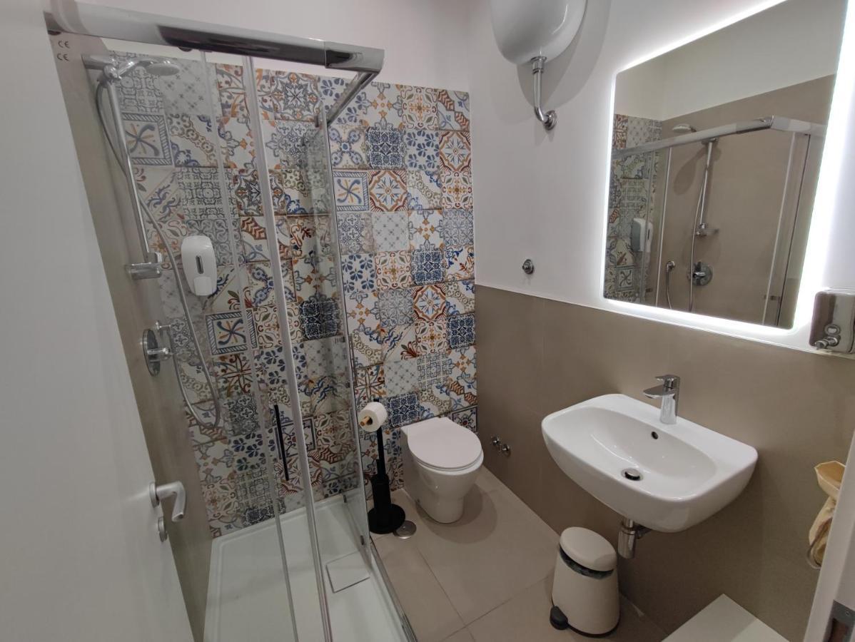 Salus Guest house