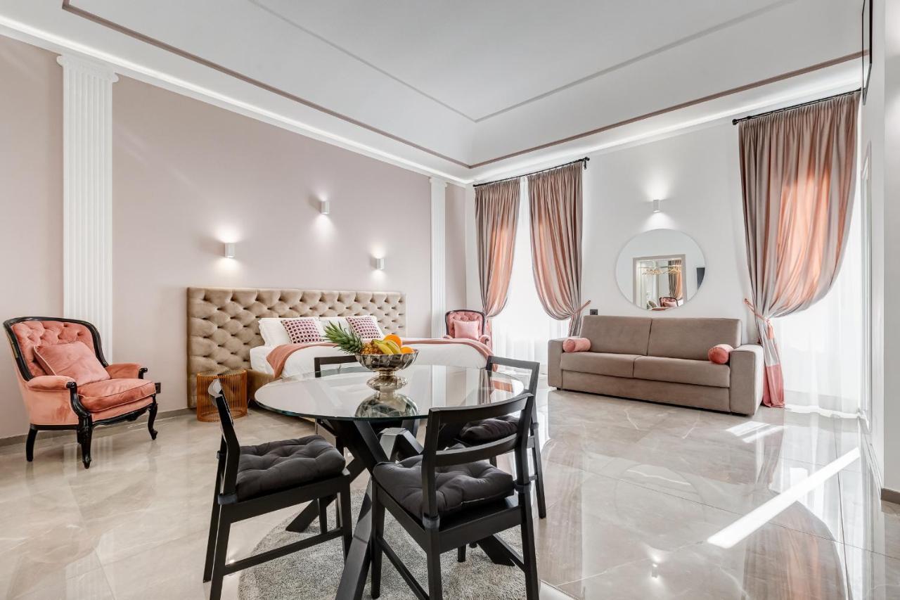 Unoseitre - Luxury & Apartment Rome