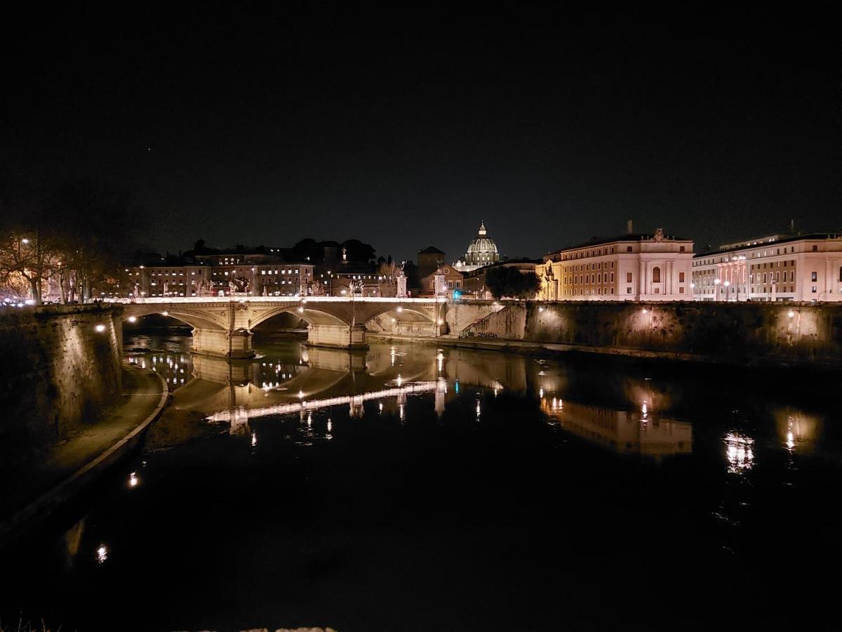Apartment Pantofola Del Papa Luxury At Vatican