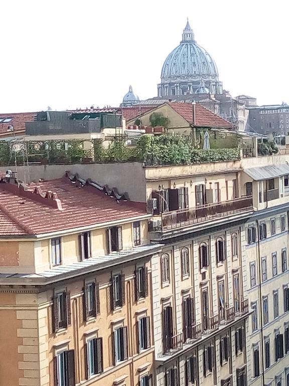 Near The Vatican Apartment