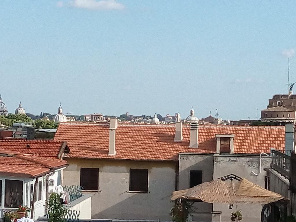Near The Vatican *