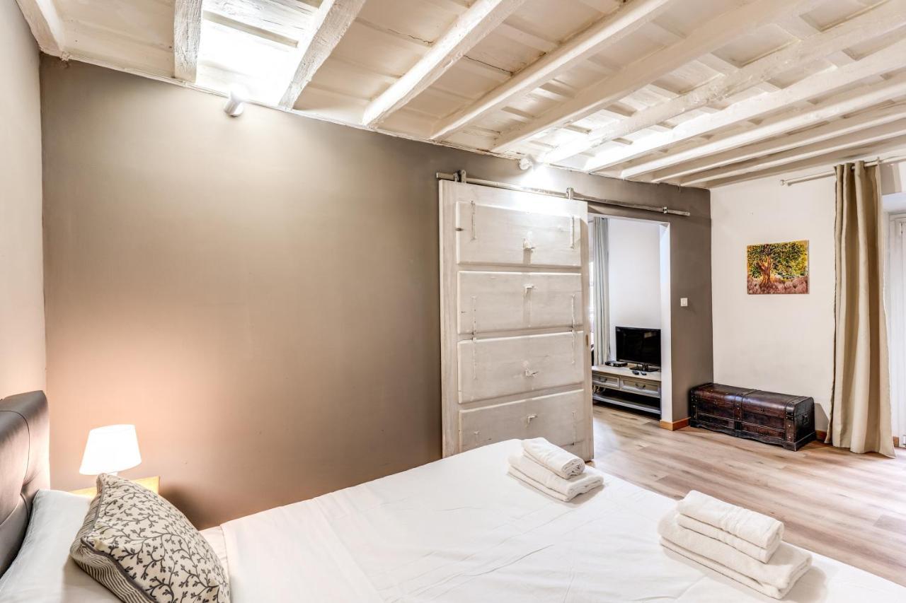 Lovely Spacious Near The Colosseum
