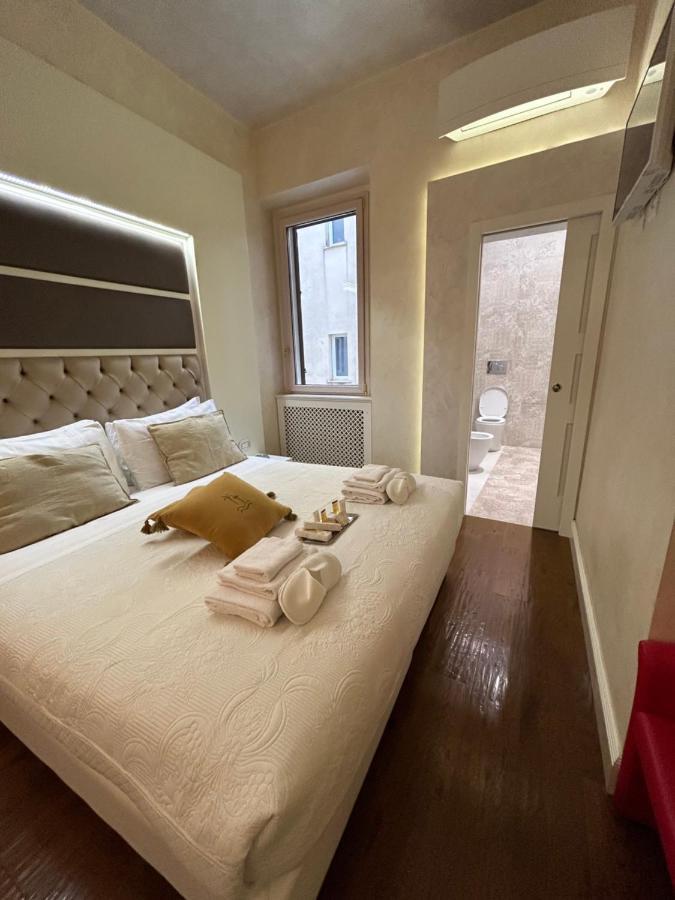 Piazza Venezia Luxury * Rome