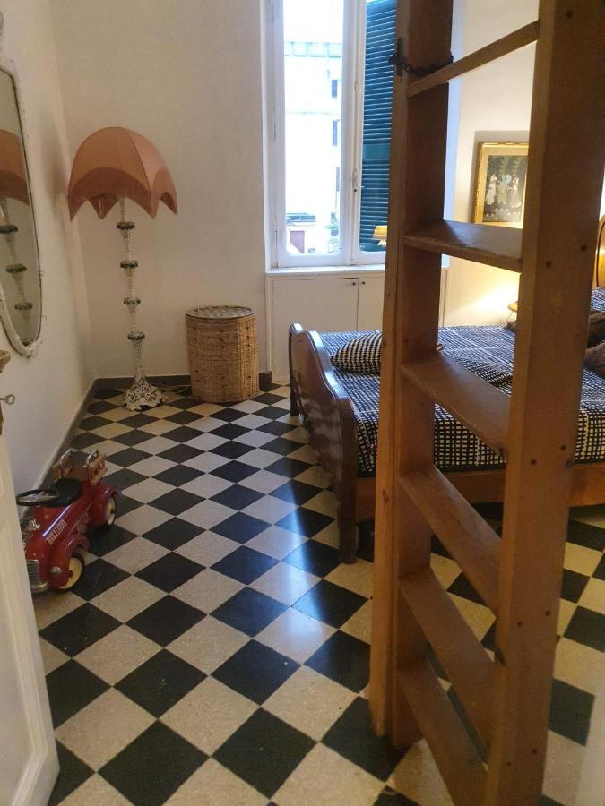 Lepanto Apartment *