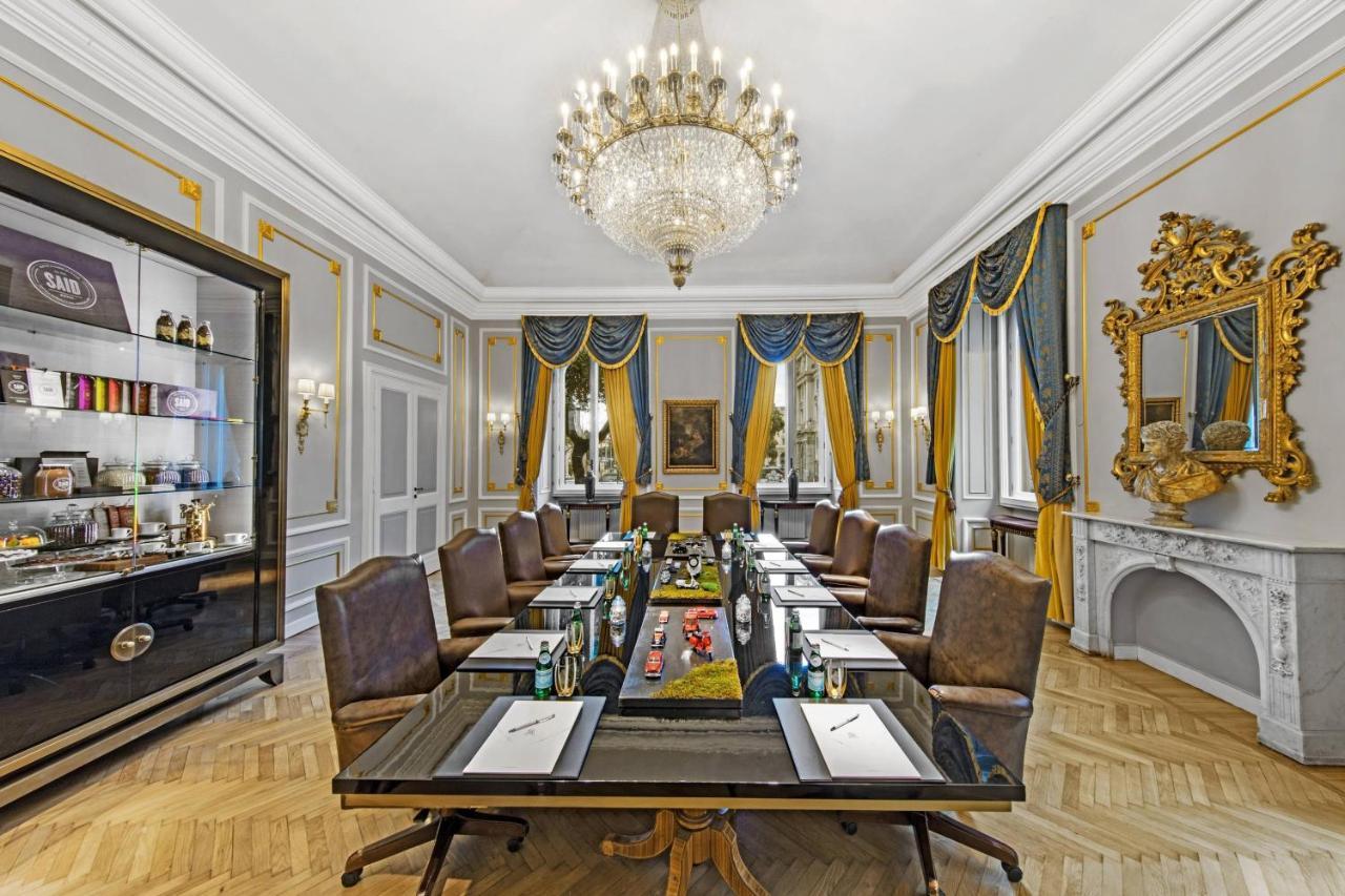 Hotel The St. Regis