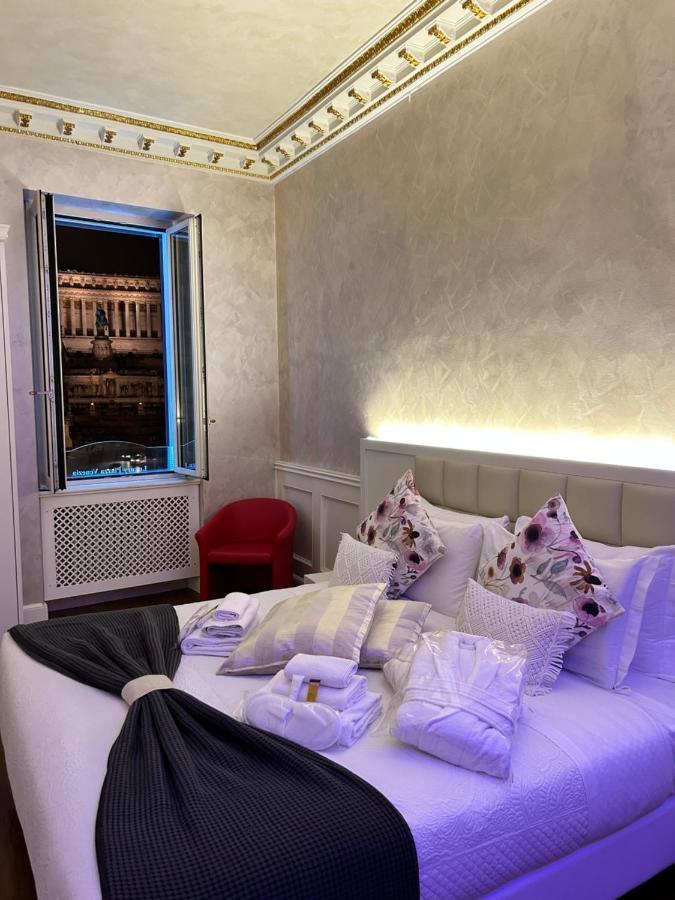 Piazza Venezia Luxury *