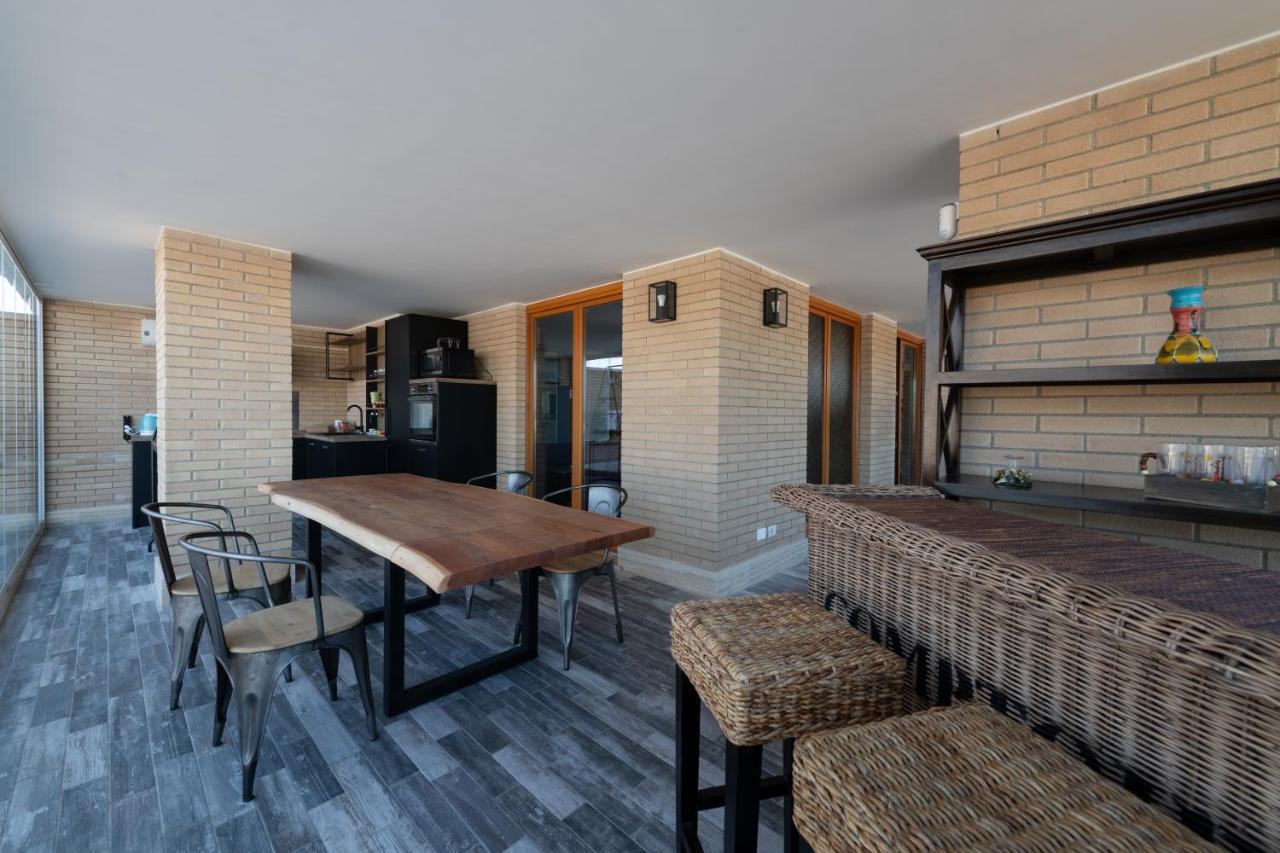 Casa Andrew New Rome