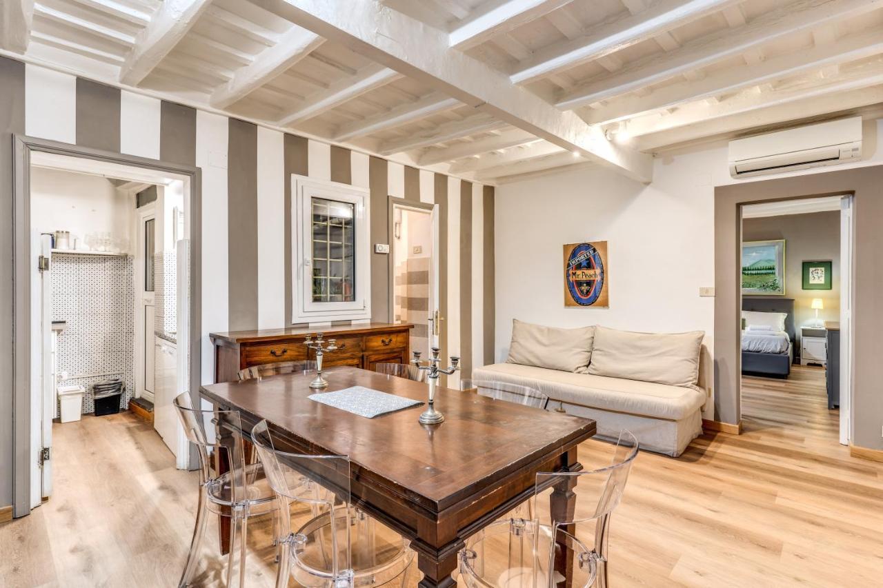 Lovely Spacious Near The Colosseum *
