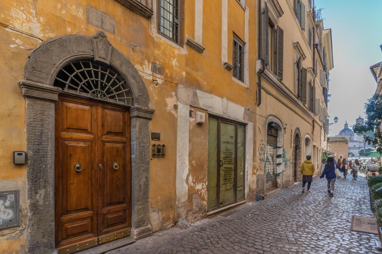 Apartment Lovely Spacious Near The Colosseum *