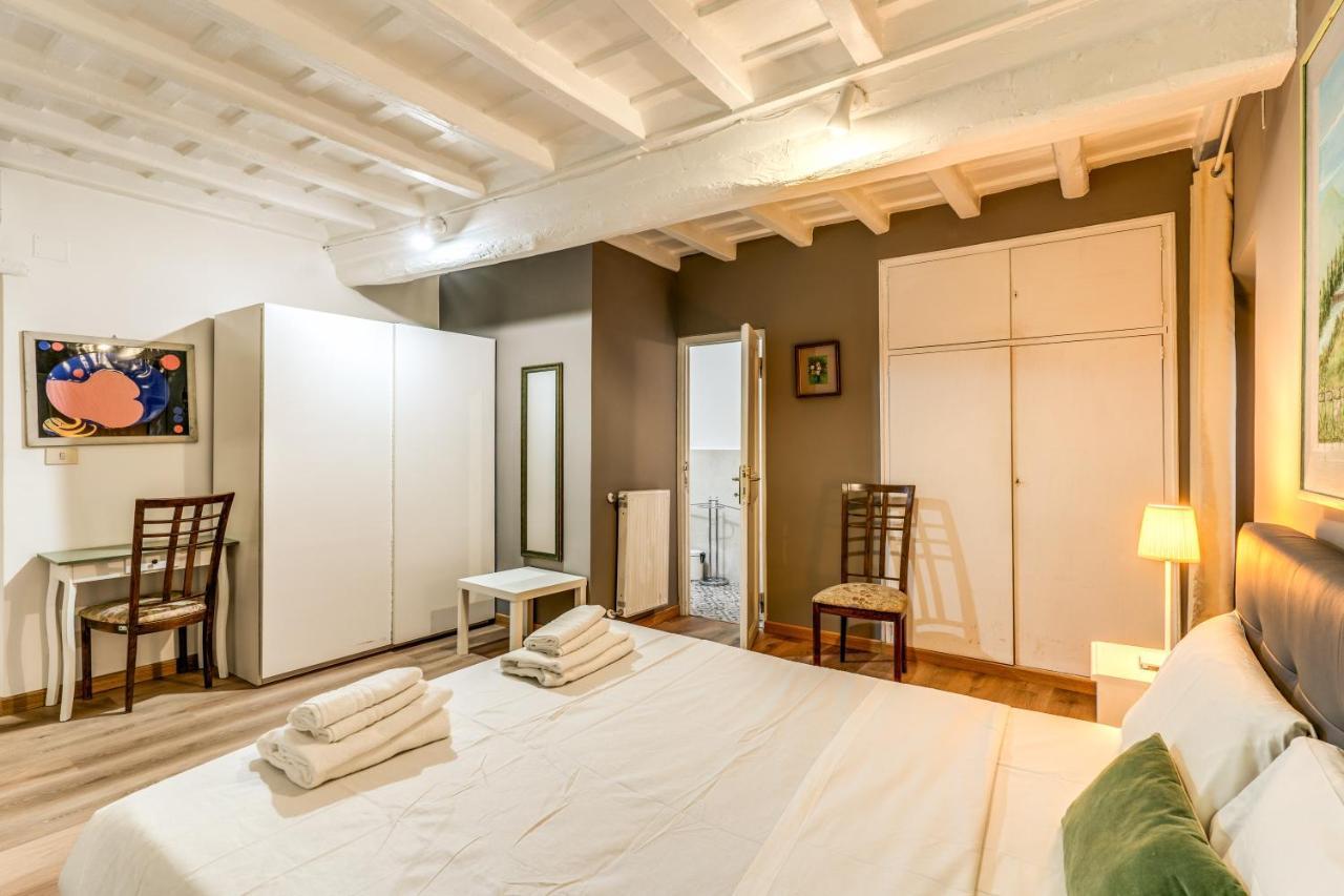 Lovely Spacious Near The Colosseum * Rome