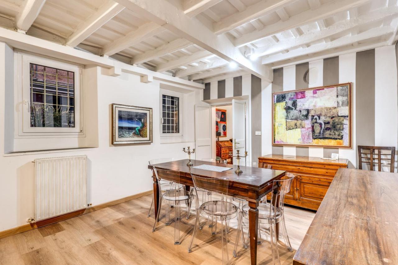 Lovely Spacious Near The Colosseum Rome