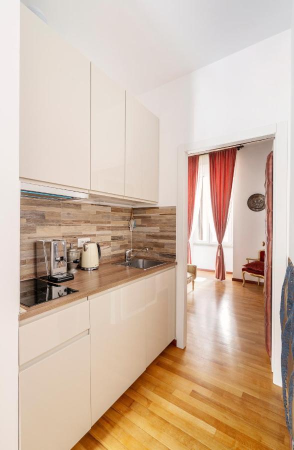 Pantheon Caravaggio's House Apartment Rome