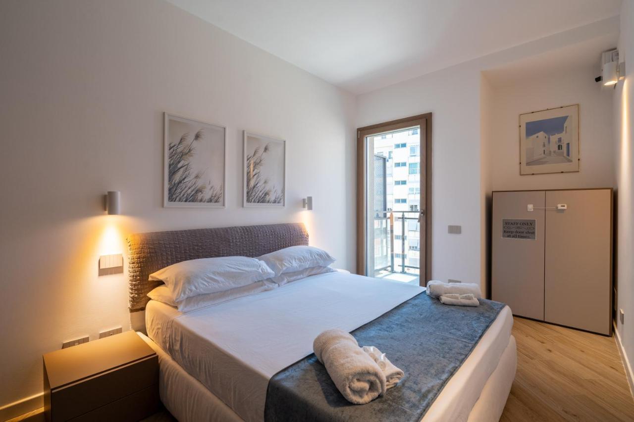 Aurealiving - Trastevere With Rooftop & Gym, Your Place In * Rome