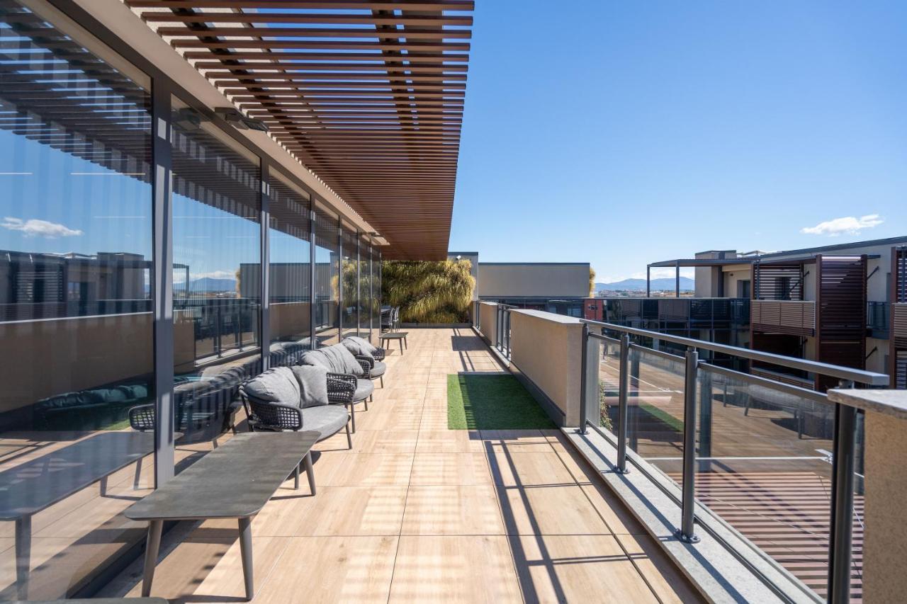 Aurealiving - Trastevere With Rooftop & Gym, Your Place In Apartment *