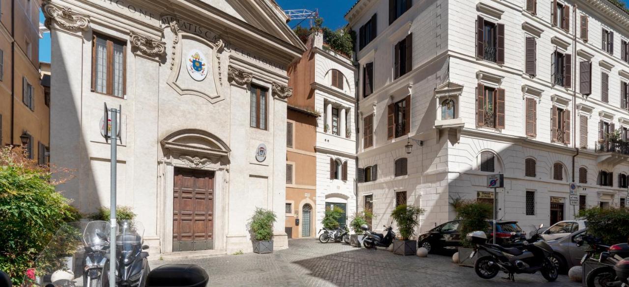 Pantheon Caravaggio's House *