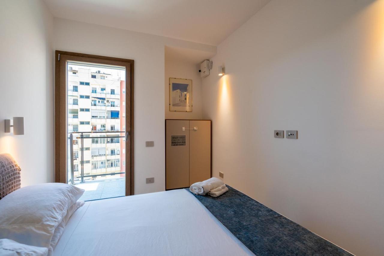 Aurealiving - Trastevere With Rooftop & Gym, Your Place In Apartment Rome