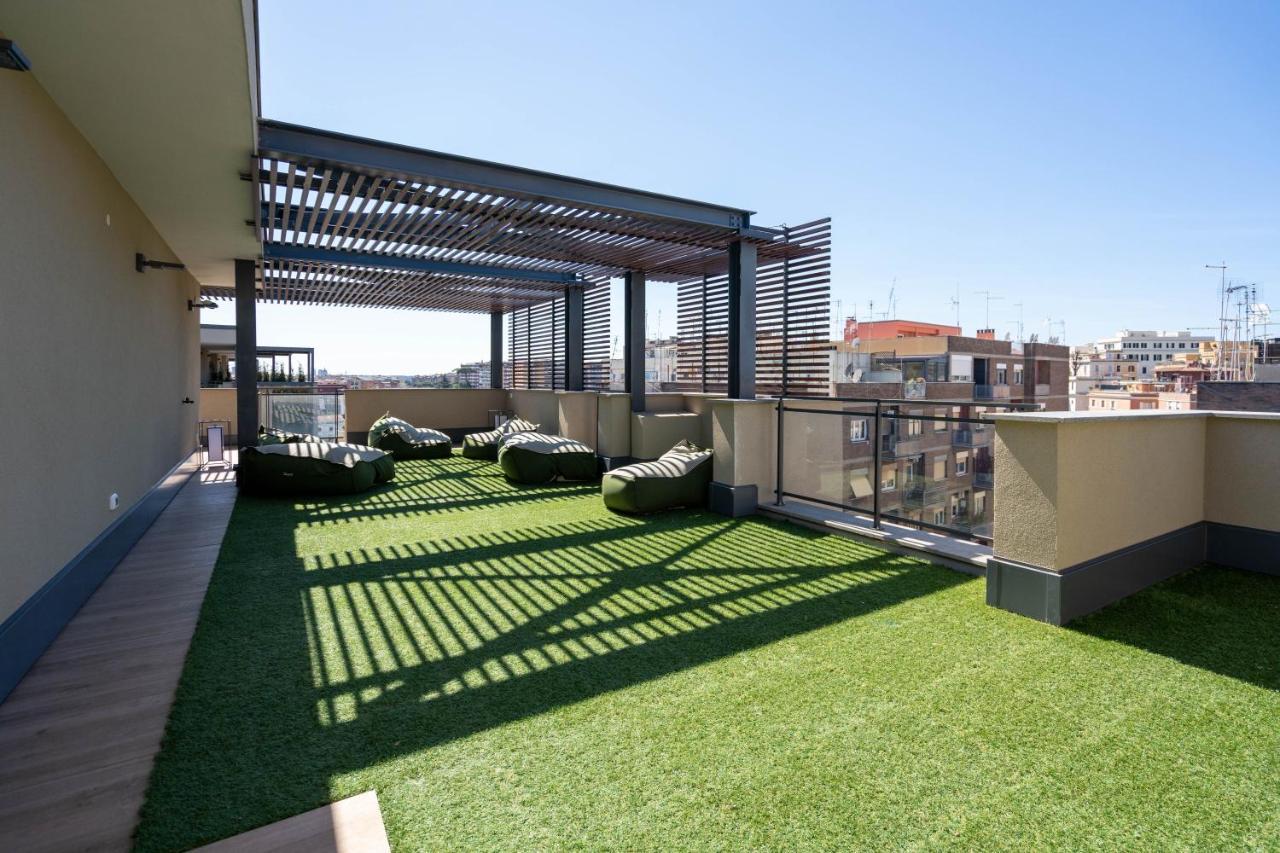 Apartment Aurealiving - Trastevere With Rooftop & Gym, Your Place In Rome