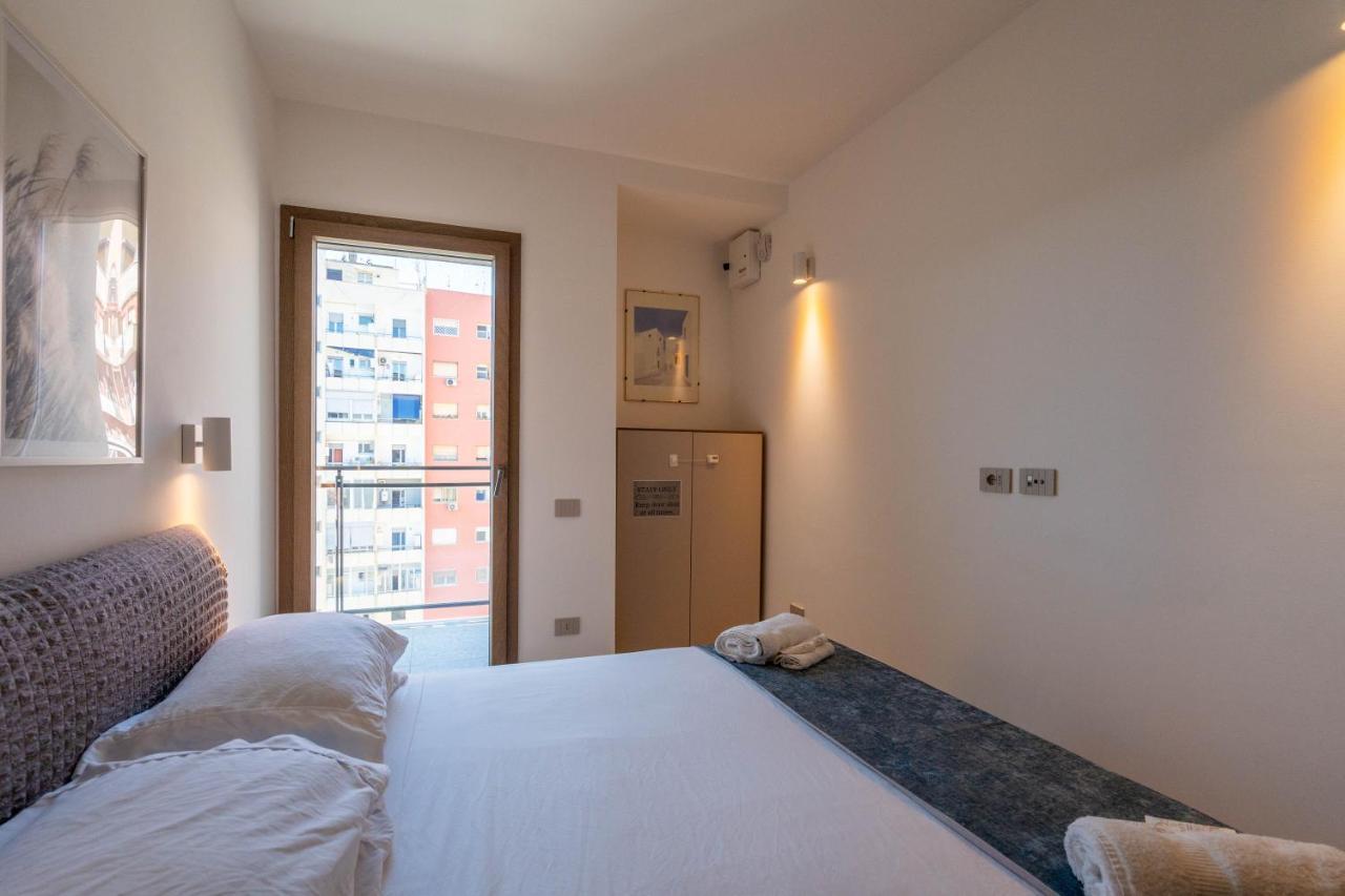 Aurealiving - Trastevere With Rooftop & Gym, Your Place In Apartment