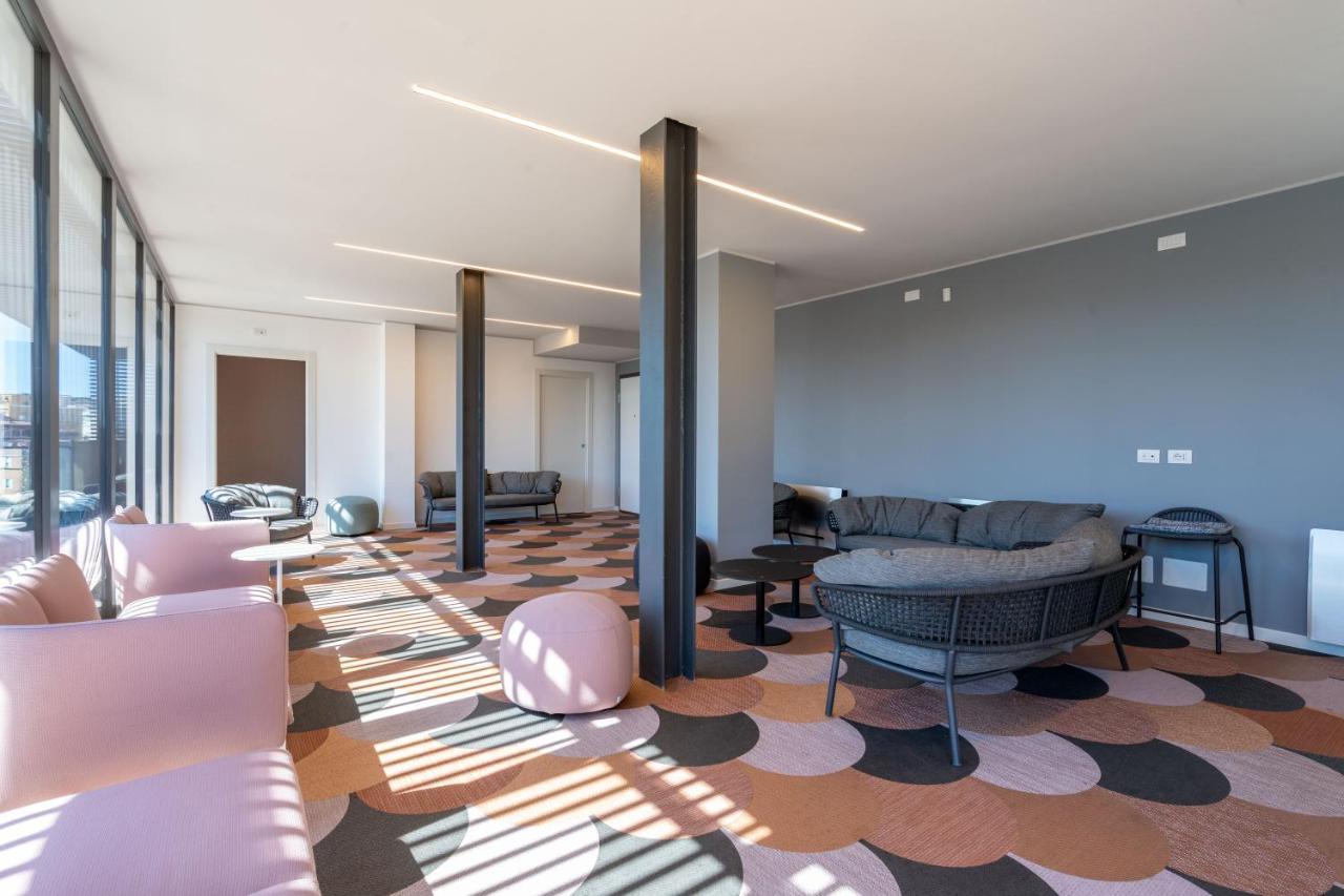 Aurealiving - Trastevere With Rooftop & Gym, Your Place In * Rome