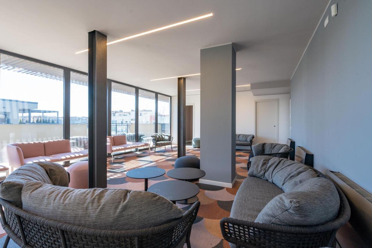 Aurealiving - Trastevere With Rooftop & Gym, Your Place In Rome