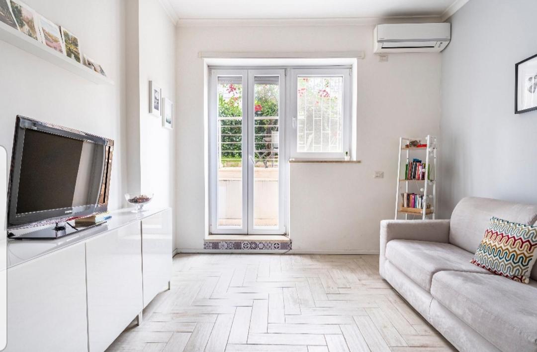 Apartment Bouganville House Trastevere