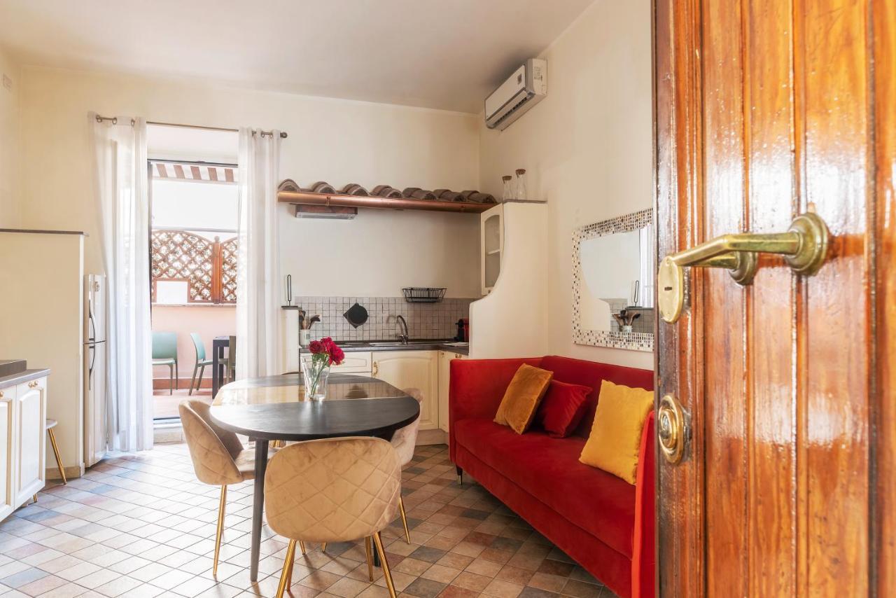 Appartamento 4-rooms Flat At Vatican *