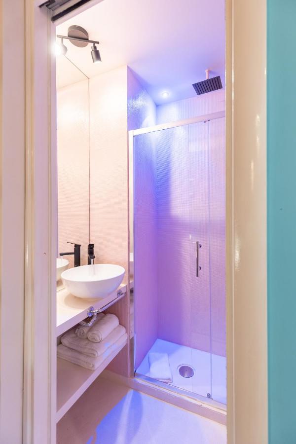 The 62 L Homkeey Apartment