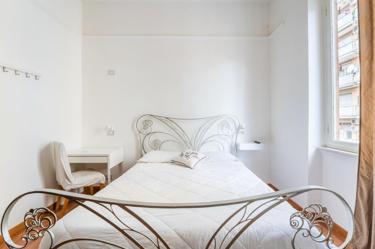 Guest house Piramide *