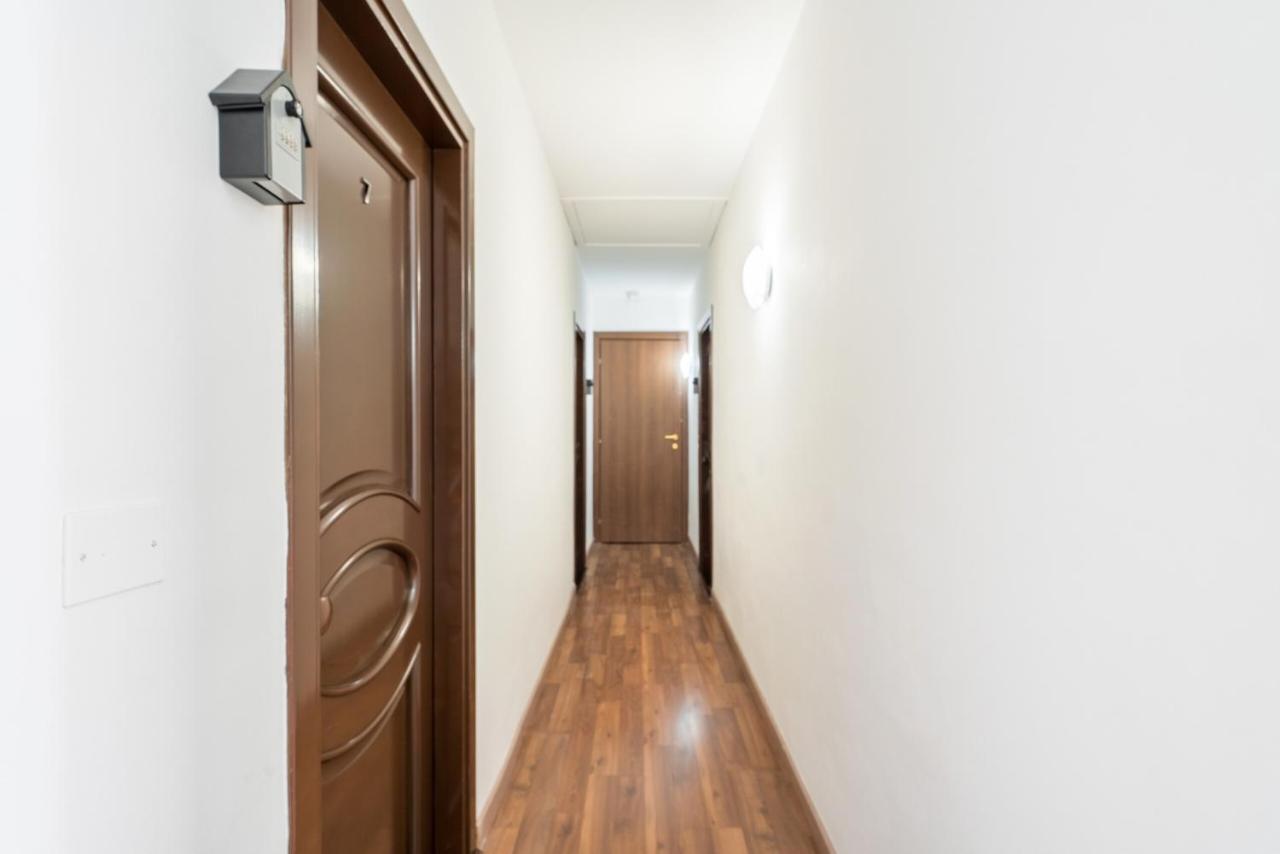 Guest house Piramide *