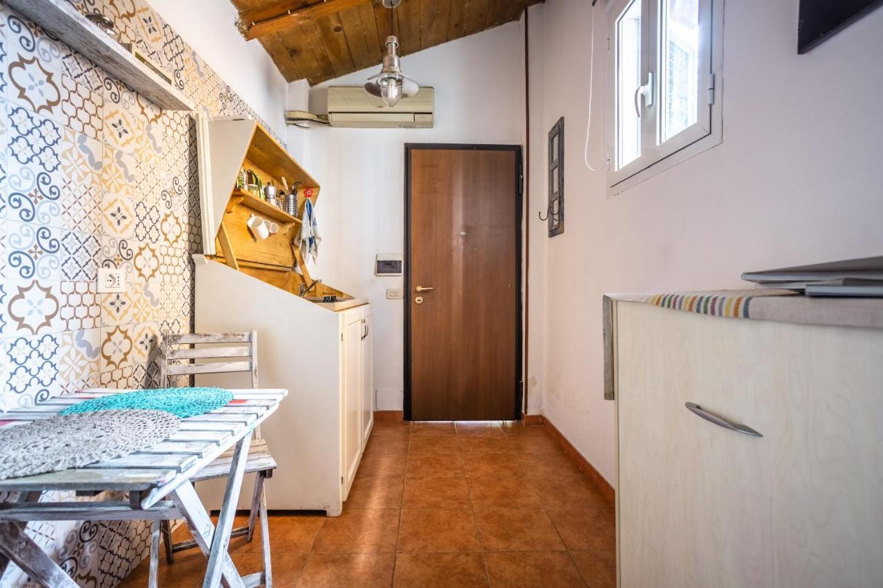 Degli Acquedotti Apartment *