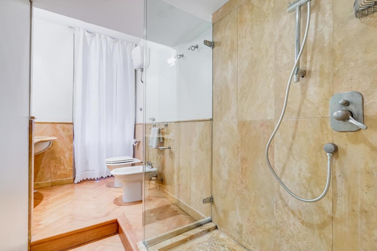 Apartment Pantheon Exclusive House