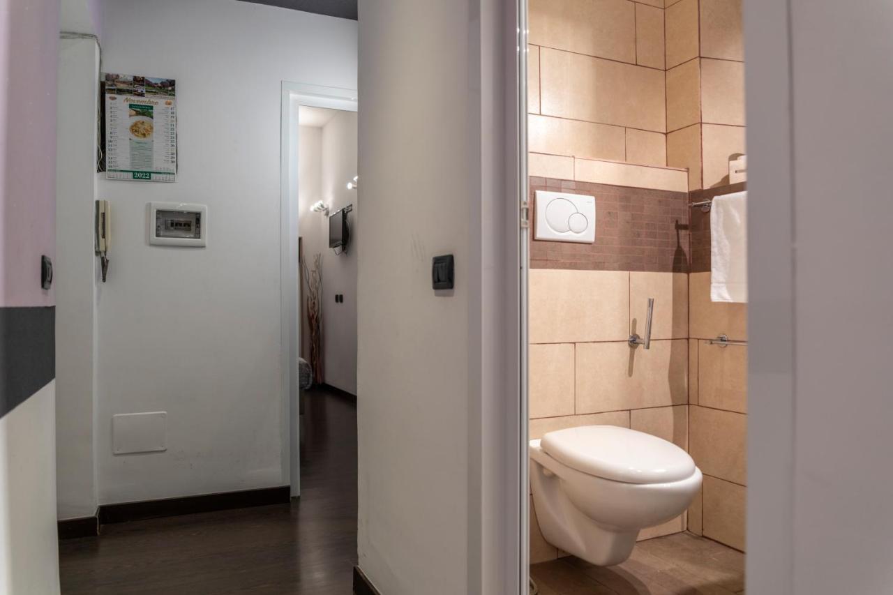 Apartment Dulcis In Colosseo Rome