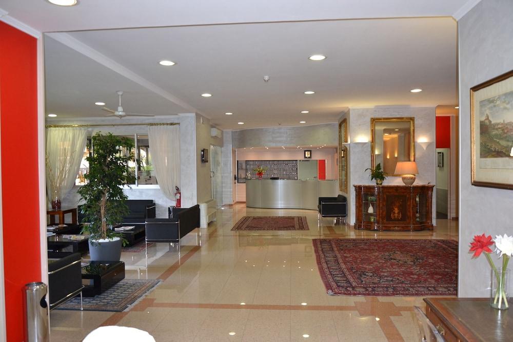Marc'aurelio 4* Rome