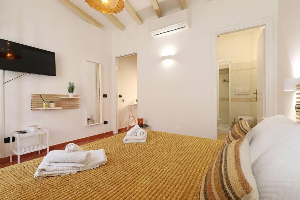 Blu Flamingo Trilussa Apartment Rome