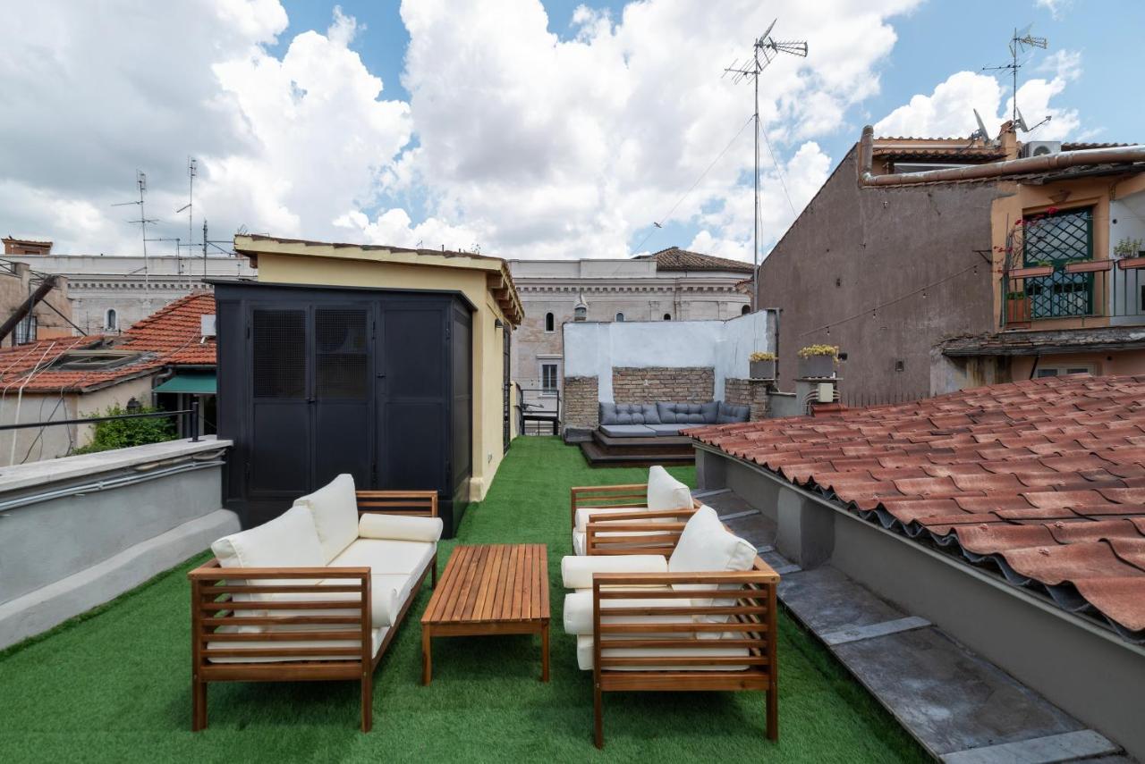 Cancelleria Rooftop Garden Apartment Rome