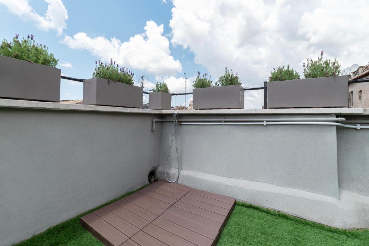 Apartment Cancelleria Rooftop Garden *