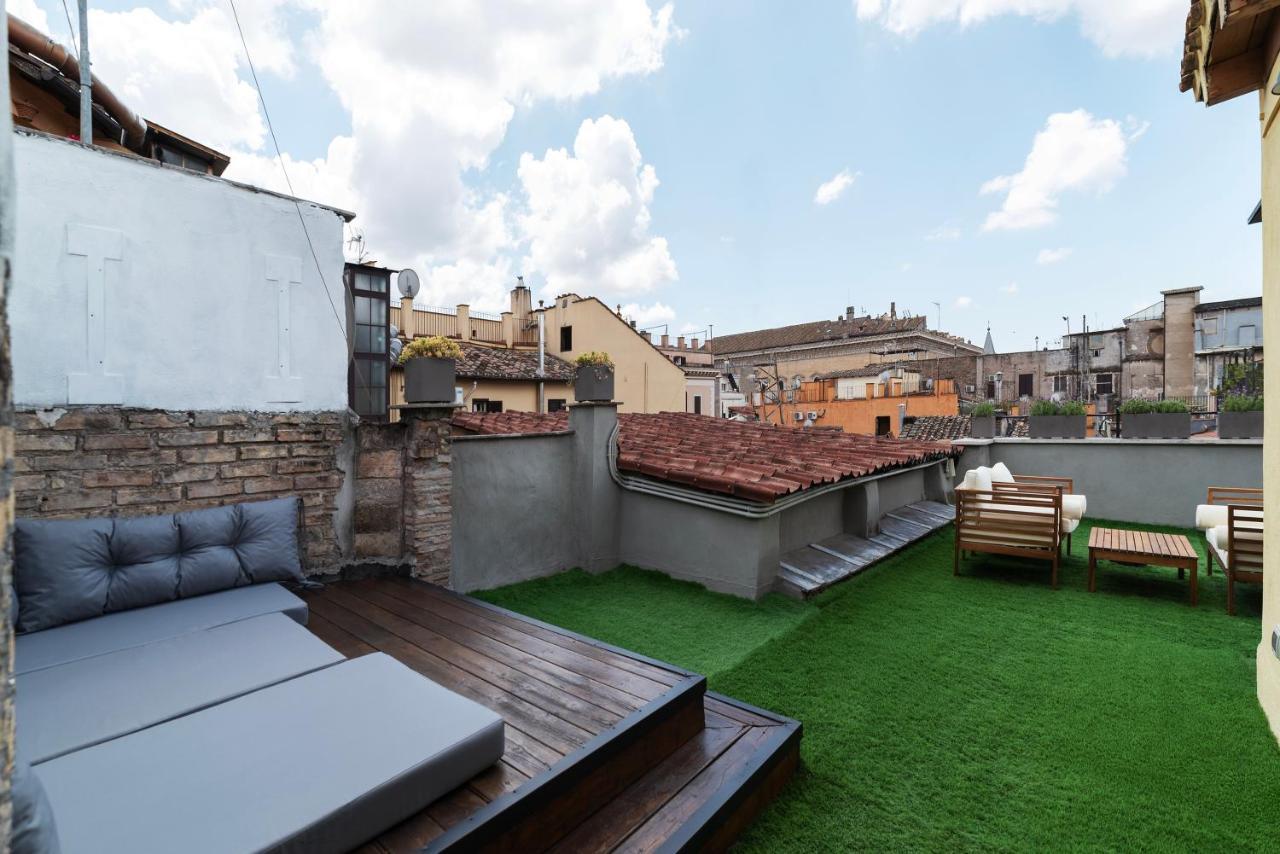 Apartment Cancelleria Rooftop Garden