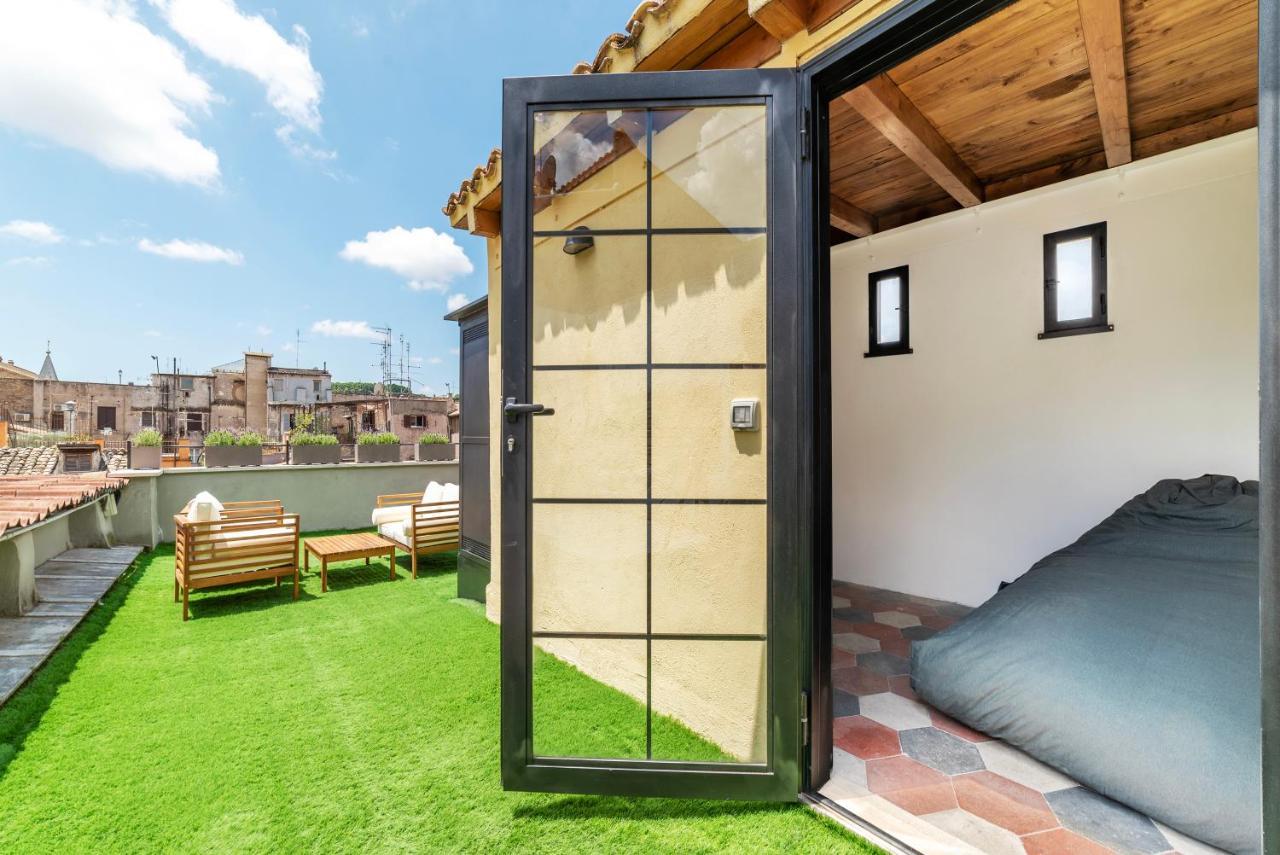 Cancelleria Rooftop Garden