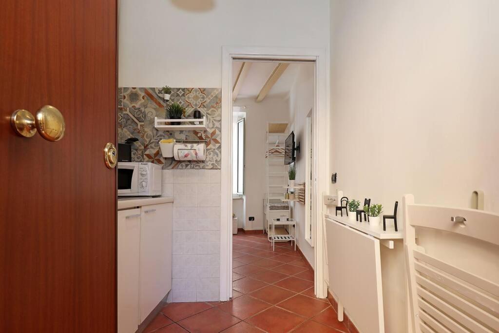 Blu Flamingo Trilussa Apartment Rome