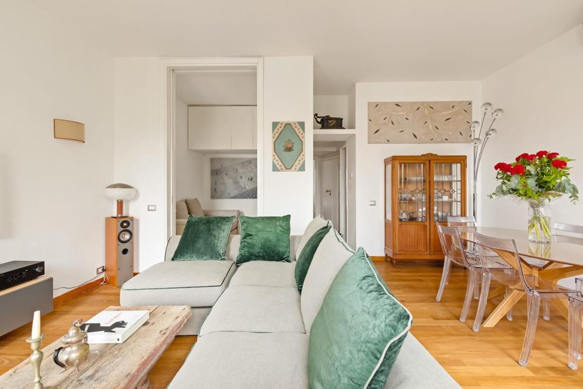 Apartment Trilussa Stylish Penthouse Rome
