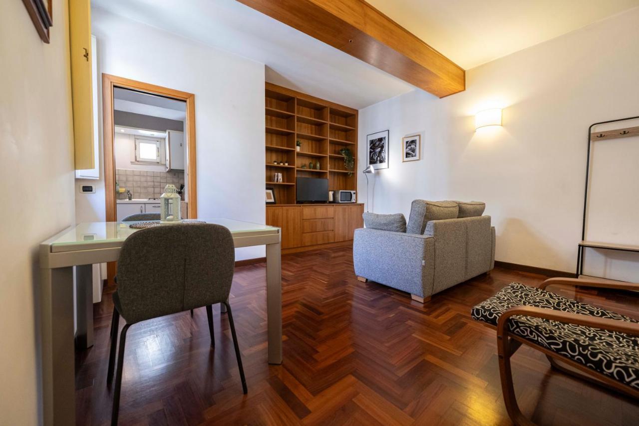 Ibernesi 23 - Fori Imperiali Apartment