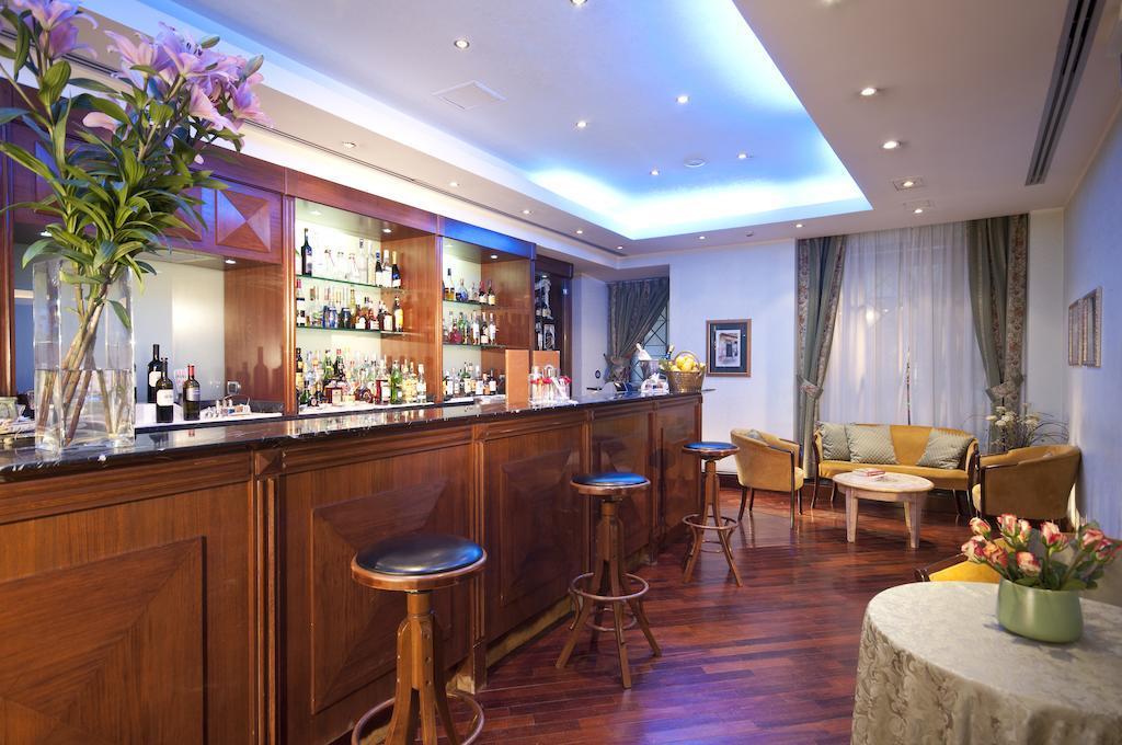 Ponte Sisto Hotel Roma