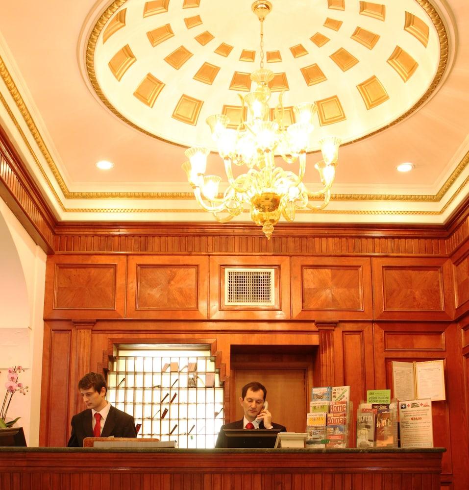 Augusta Lucilla Palace Hotel Rome