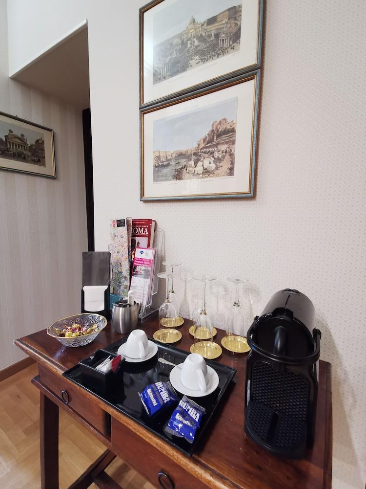 Boncompagni 3* Rome