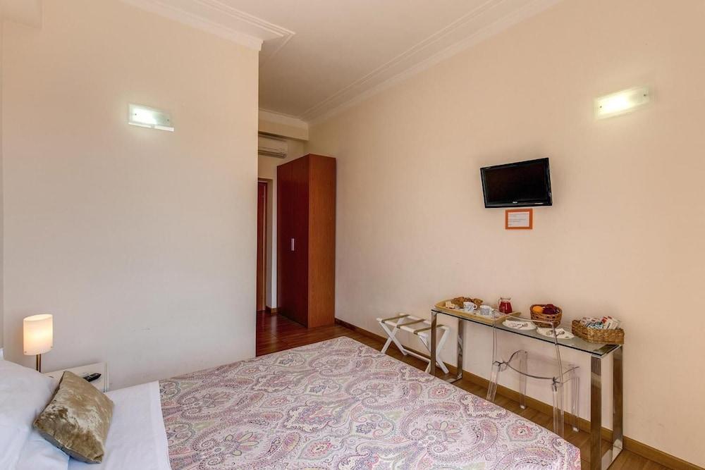 Floor 6 Guest house 3*