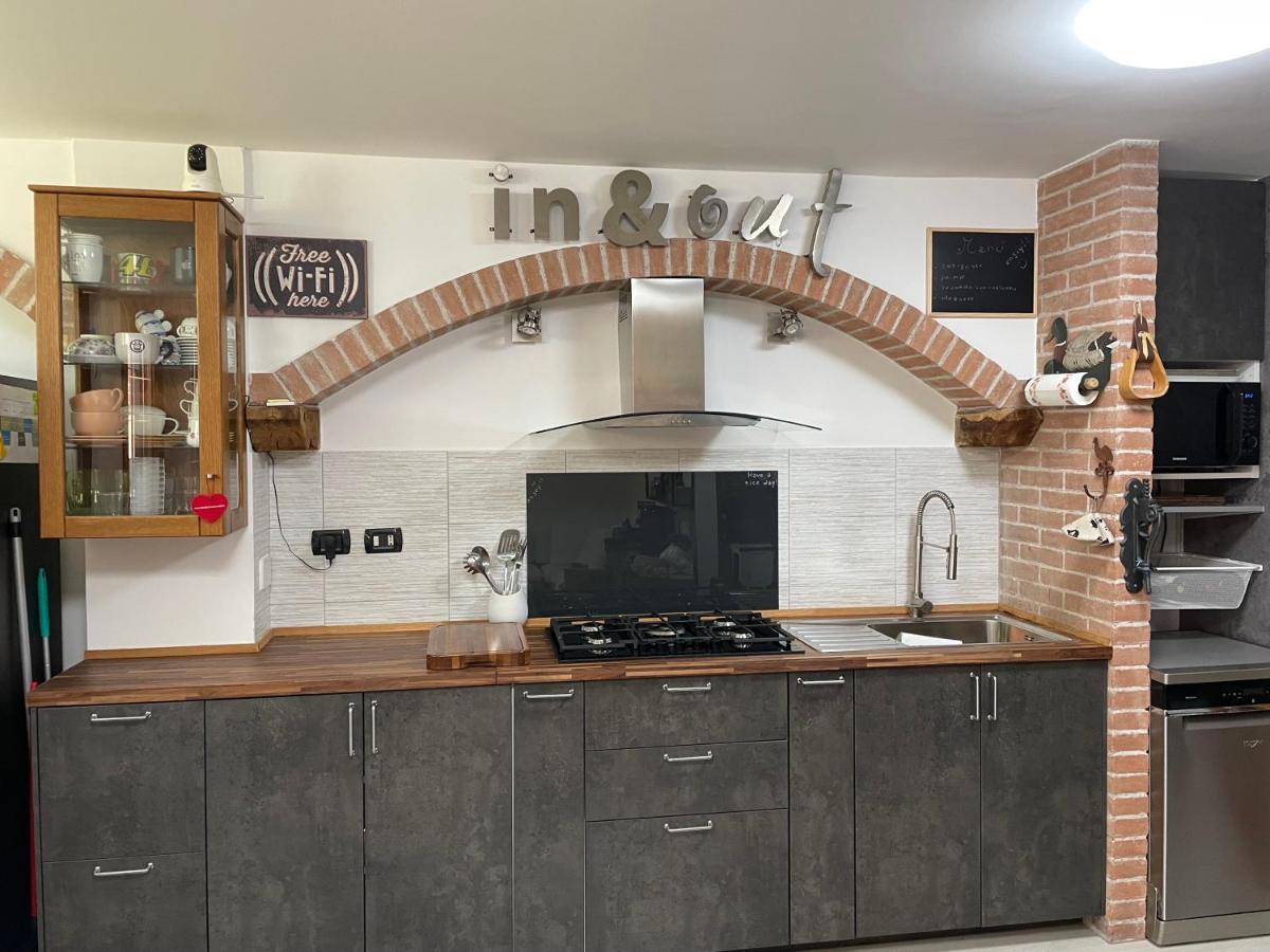 Apartment In&out - Mostacciano, Eur